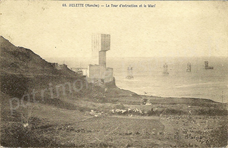 Diélette (Manche) - la Tour d'extraction et le Wari
