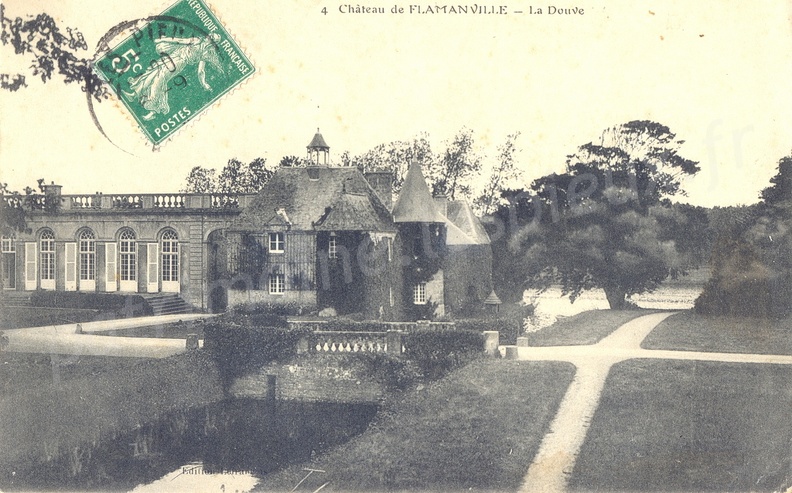 Château de Flamanville - La Douve