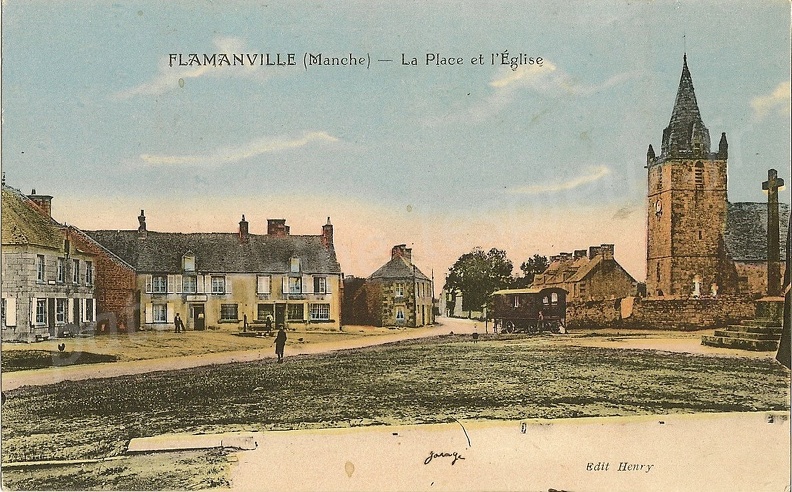 Flamanville (Manche) - La Place et l'Eglise
