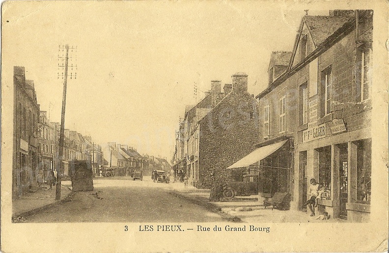 Les Pieux - Rue du Grand Bourg