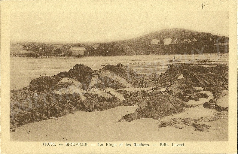 Siouville - La plage et les Rochers