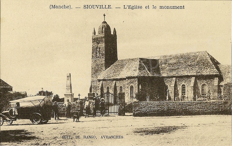 Siouville - L'Eglise et le monument